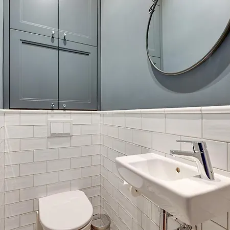 Flats For Rent - Old Town