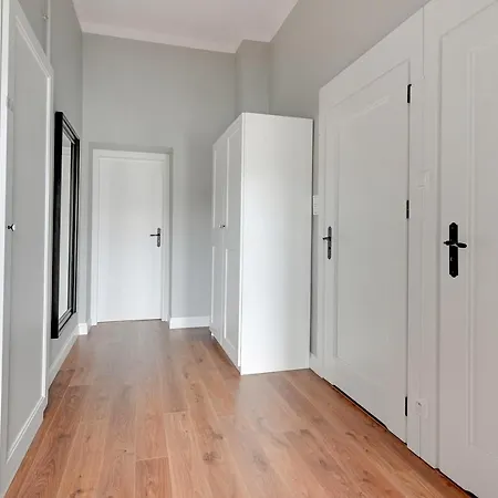 アパート Flats For Rent - Old Town *